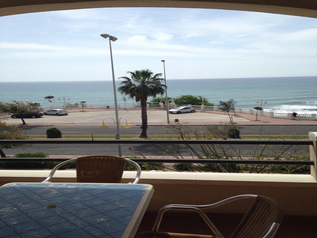 Apartamentos Torreon Del Mar بينالماذينا الغرفة الصورة